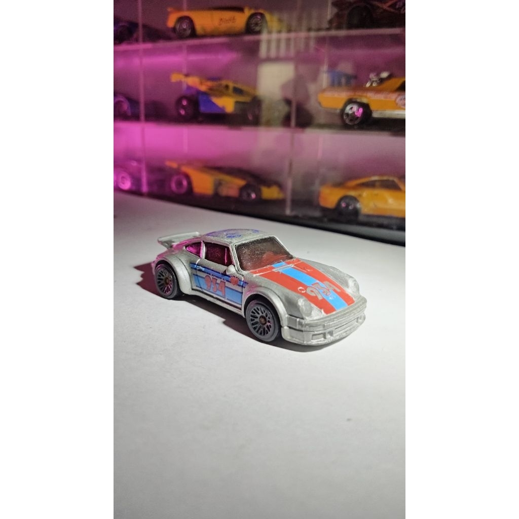 Hot wheels Porsche 934 Turbo Rsr