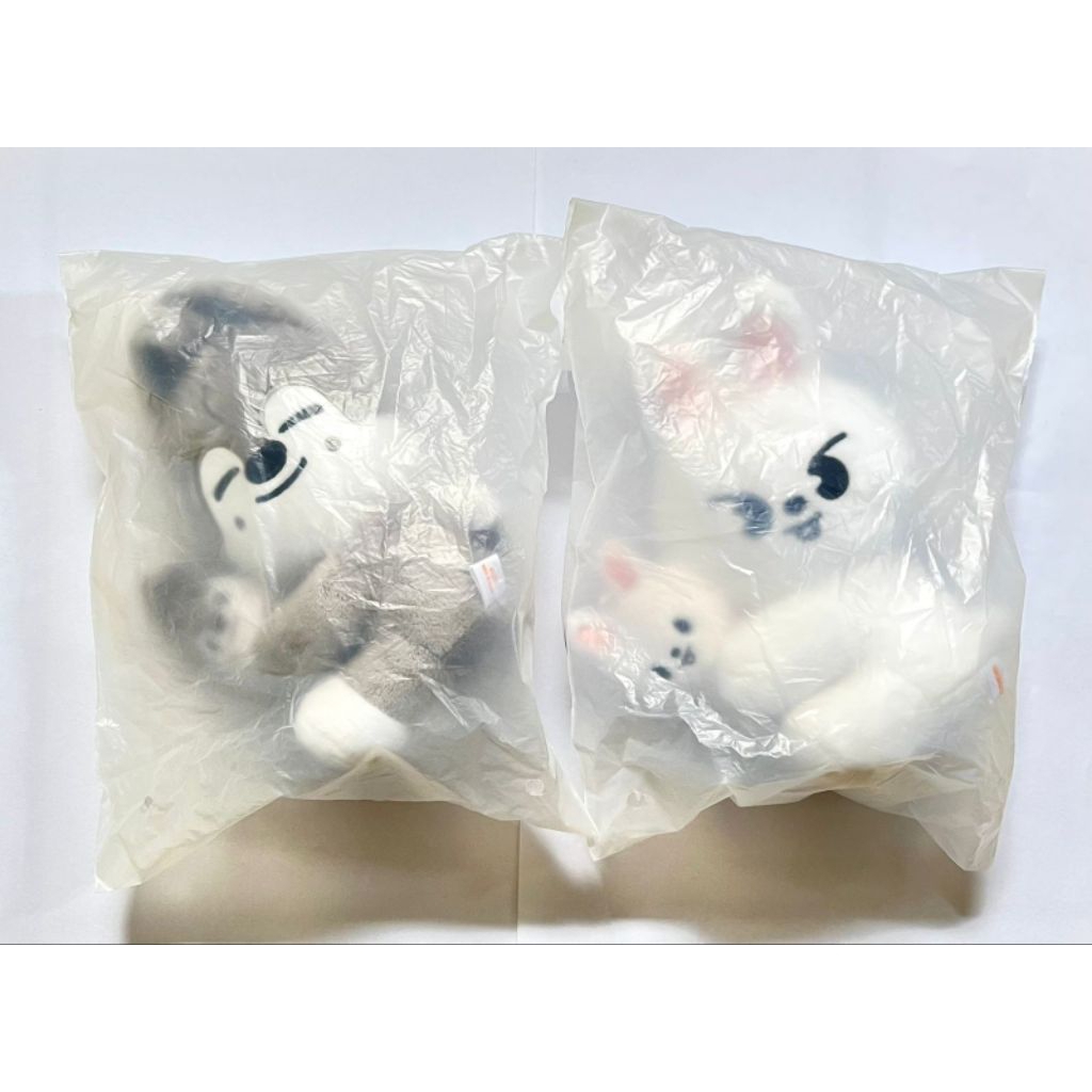 Stray Kids Merch Official dominATE celebrATE SKZOO Magnet Plush set Wolfchan Leebit sealed
