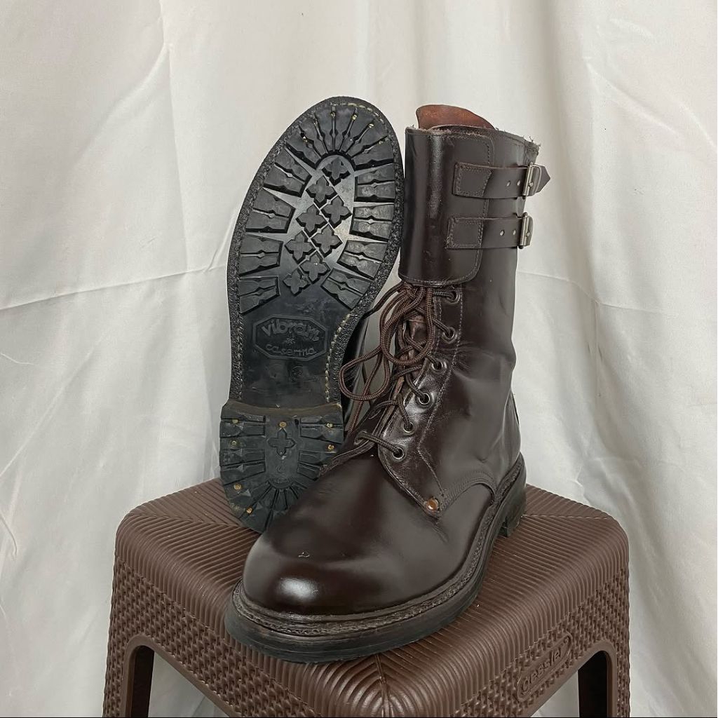 combat boots double strape size 8uk 42eur vibram sole gyw vintage leather shoes military