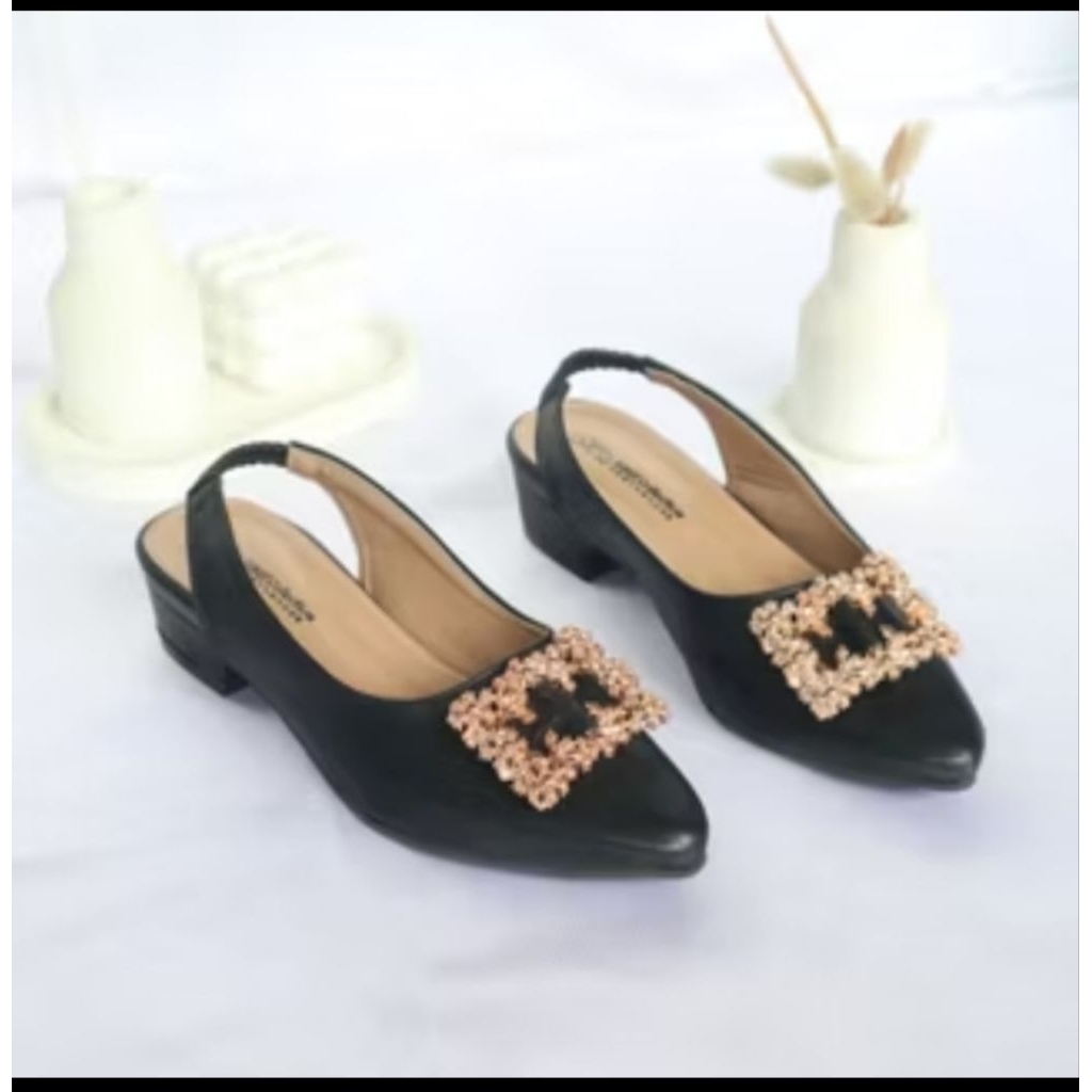 family shoes 42 sendal wanita sendal kondangan.pesta,hills 3cm dasi tali karet belakang