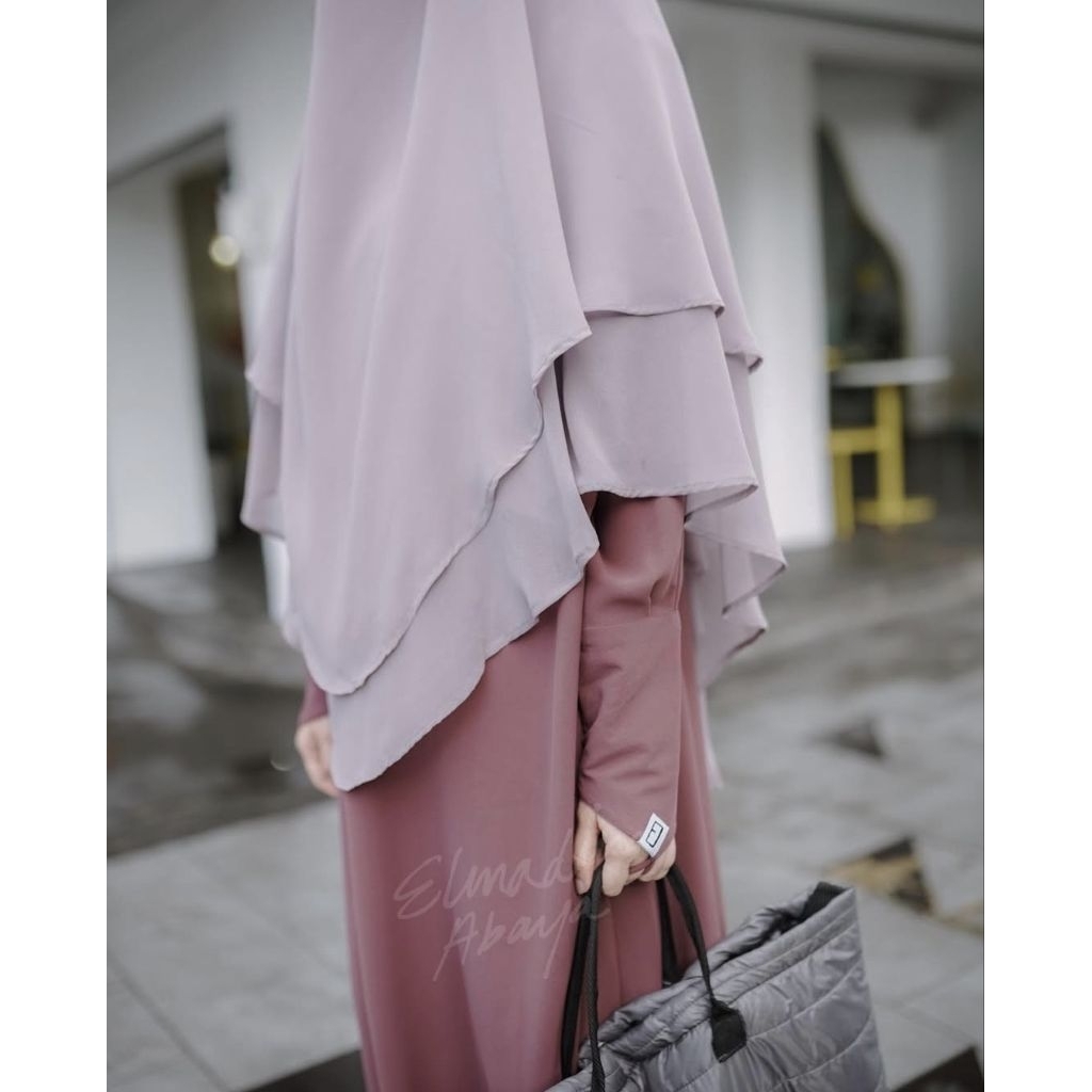 Luna abaya by Elmadina Abaya