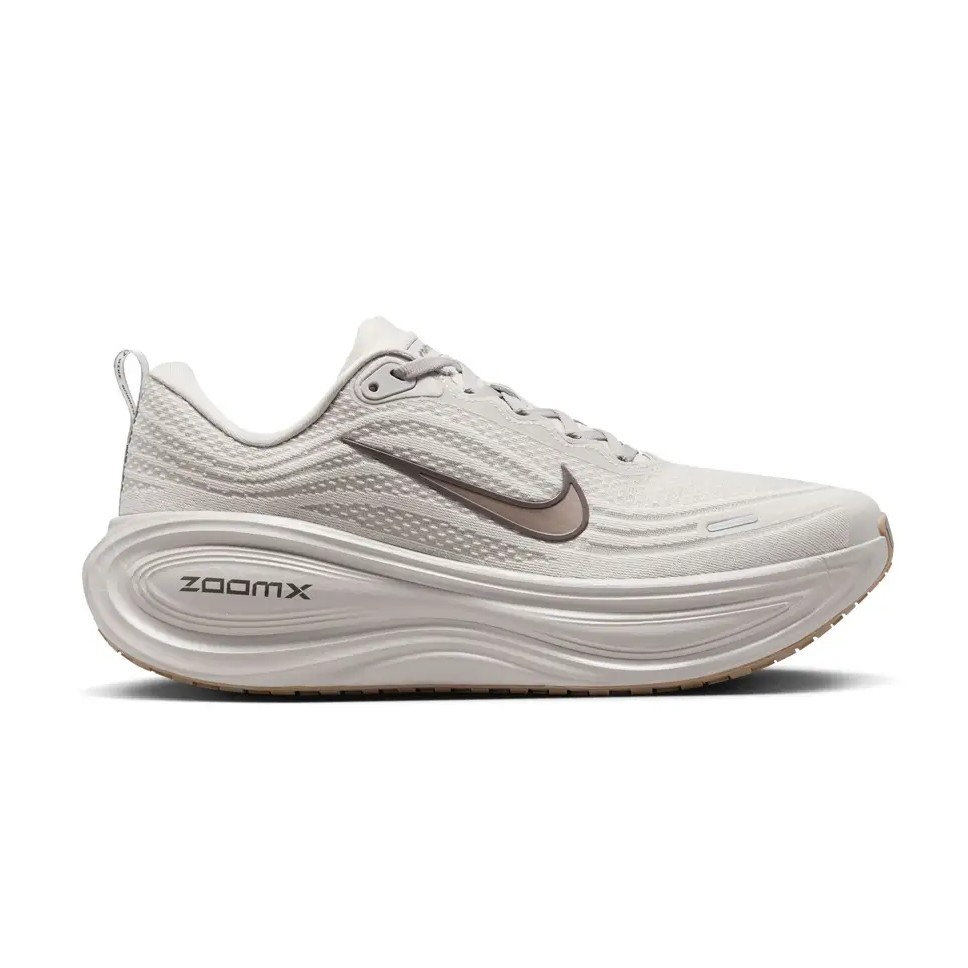 SEPATU NIKE NIKE VOMERO PLUS NIKHV8150005