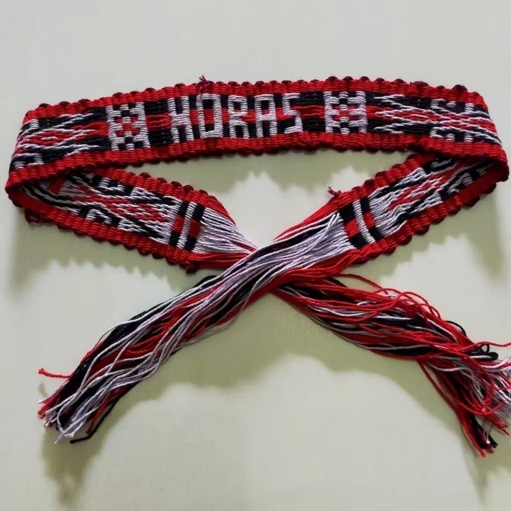 Sortali Ikat Kepala Batak Horas