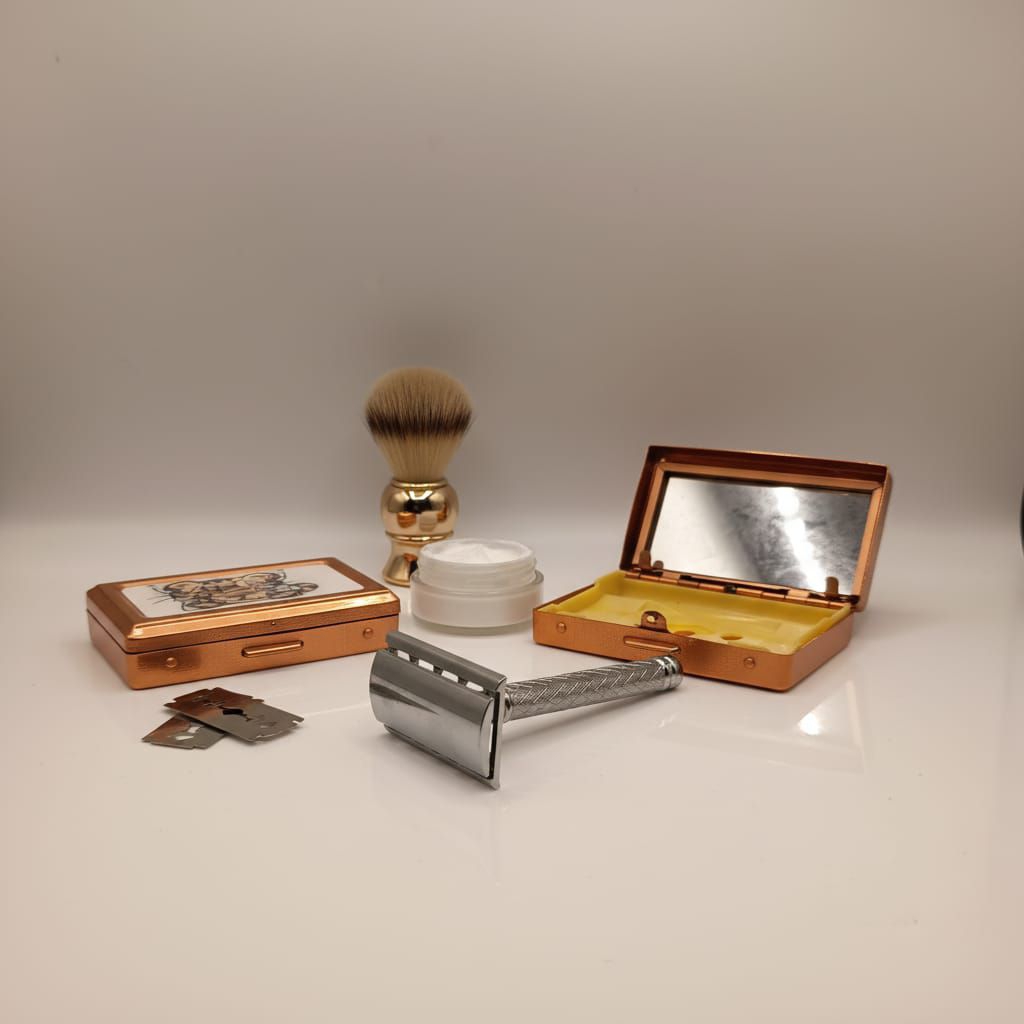 ALAT CUKURAN JENGGOT BESI  WARNA GOLD