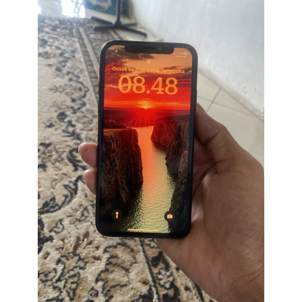 iPhone x 64 GB all operator