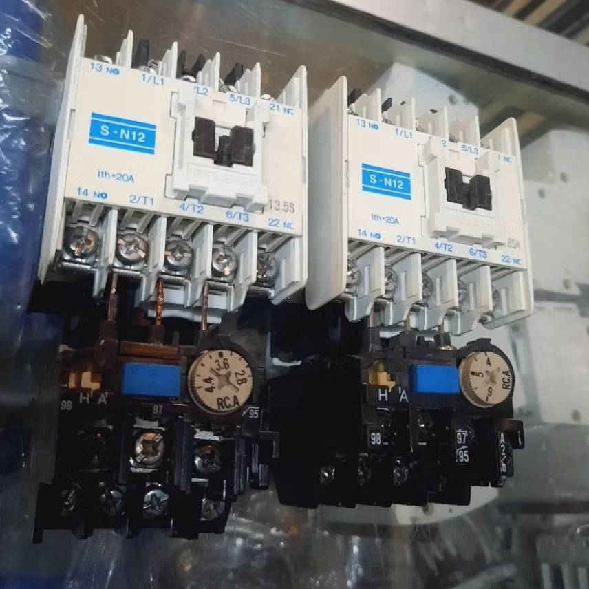 KONTAKTOR MITSUBISHI SN12 SET OVERLOAD kontaktor mitsubishi sn12 1set dengan overload