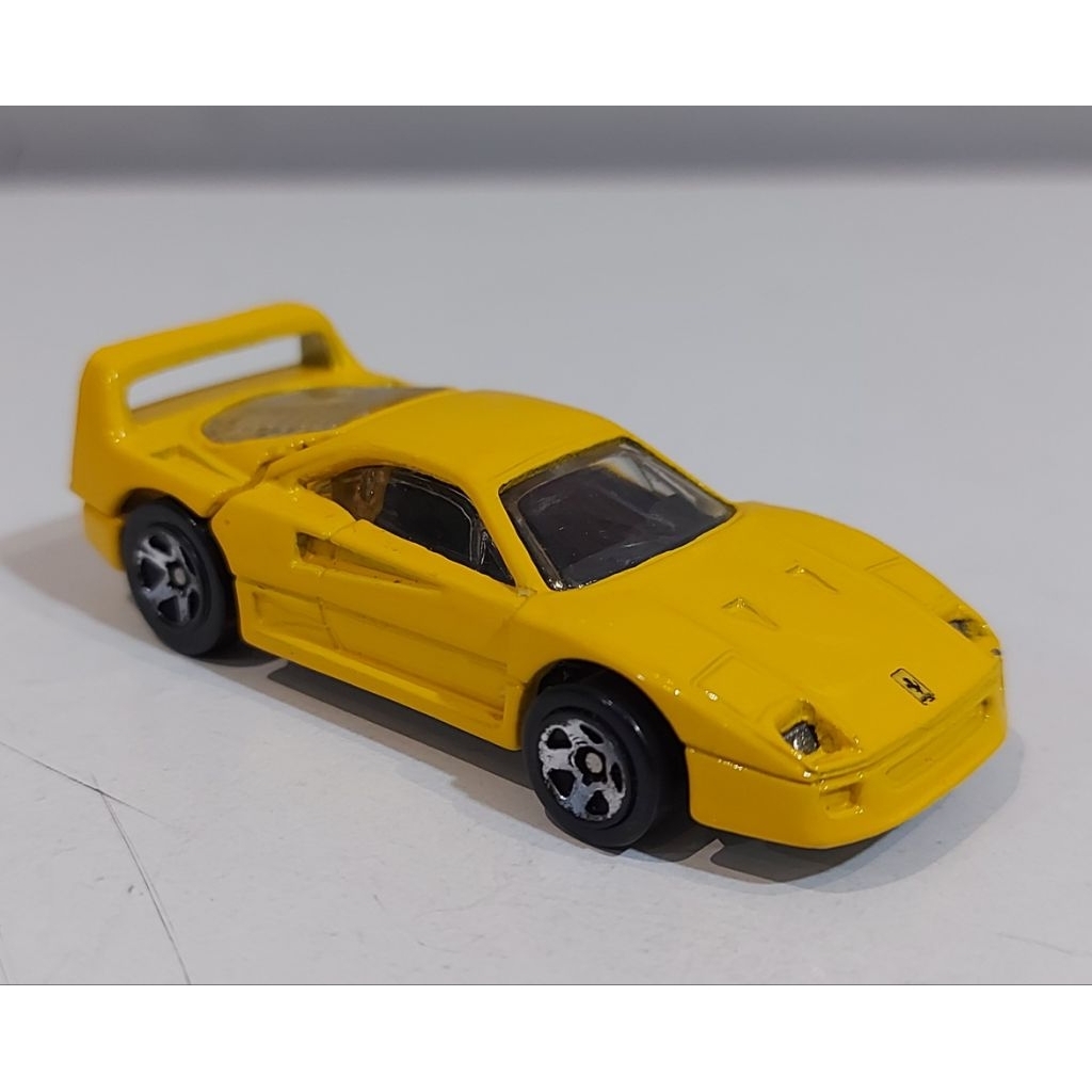 Hotwheels Ferrari F40 Loose produksi tahun 1968