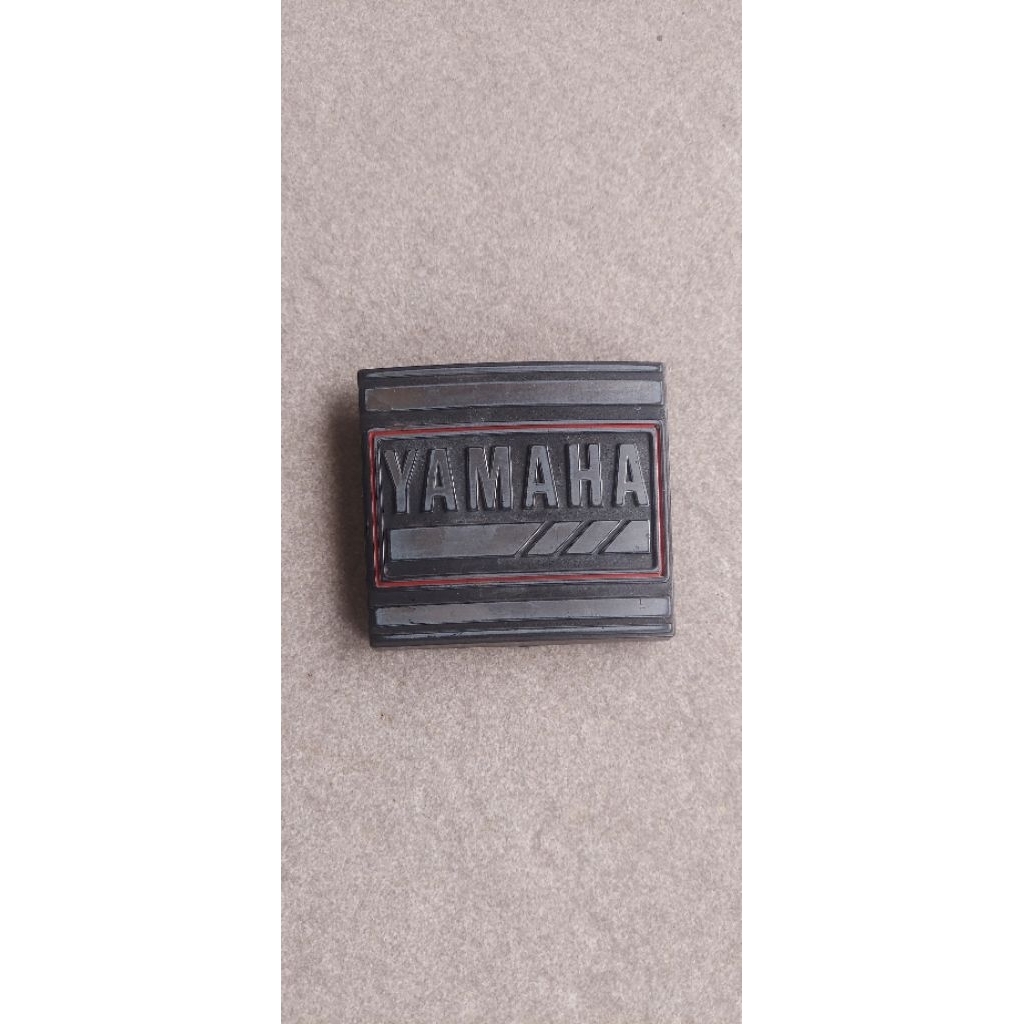 Emblem Panel Alfa, Emblem Dasi Yamaha alfa Bekas Original Copotan