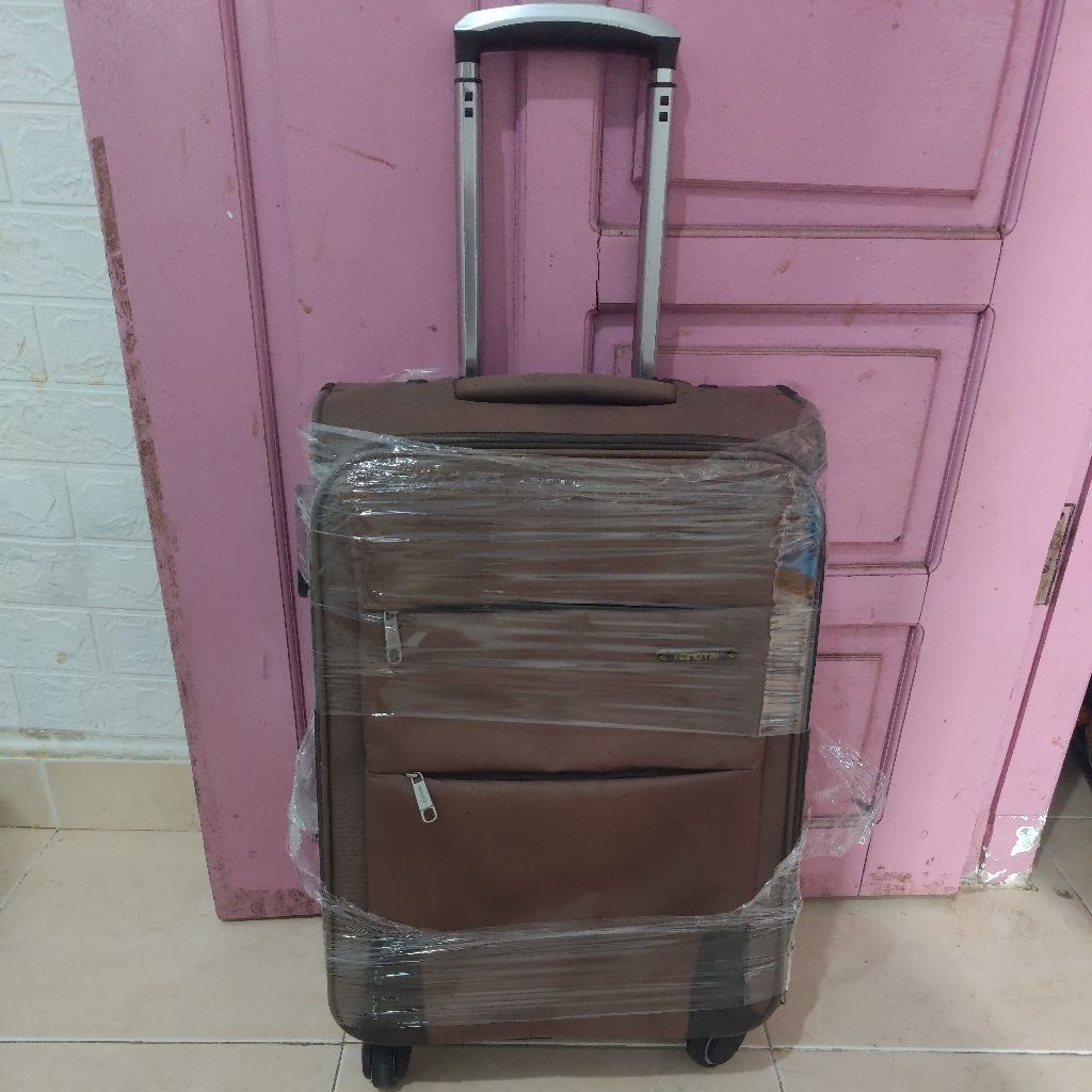 koper tas berangkat ukuran sedang