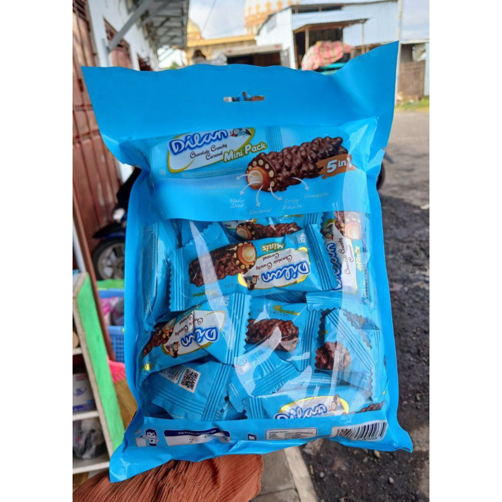 Dilan coklat crunchy mini bag