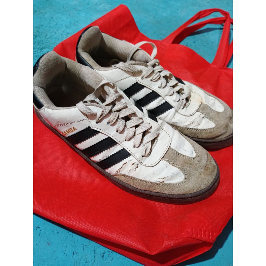 sepatu Adidas samba kw bekas