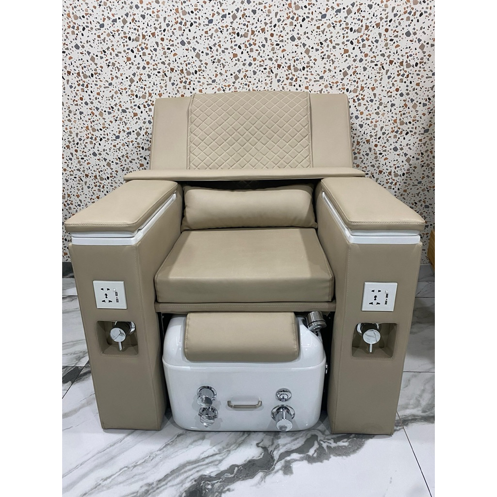 Kursi Pedicure dan Menicure Elektrik dengan Design Elegant dilengkapi dengan bak rendam kaki, materi