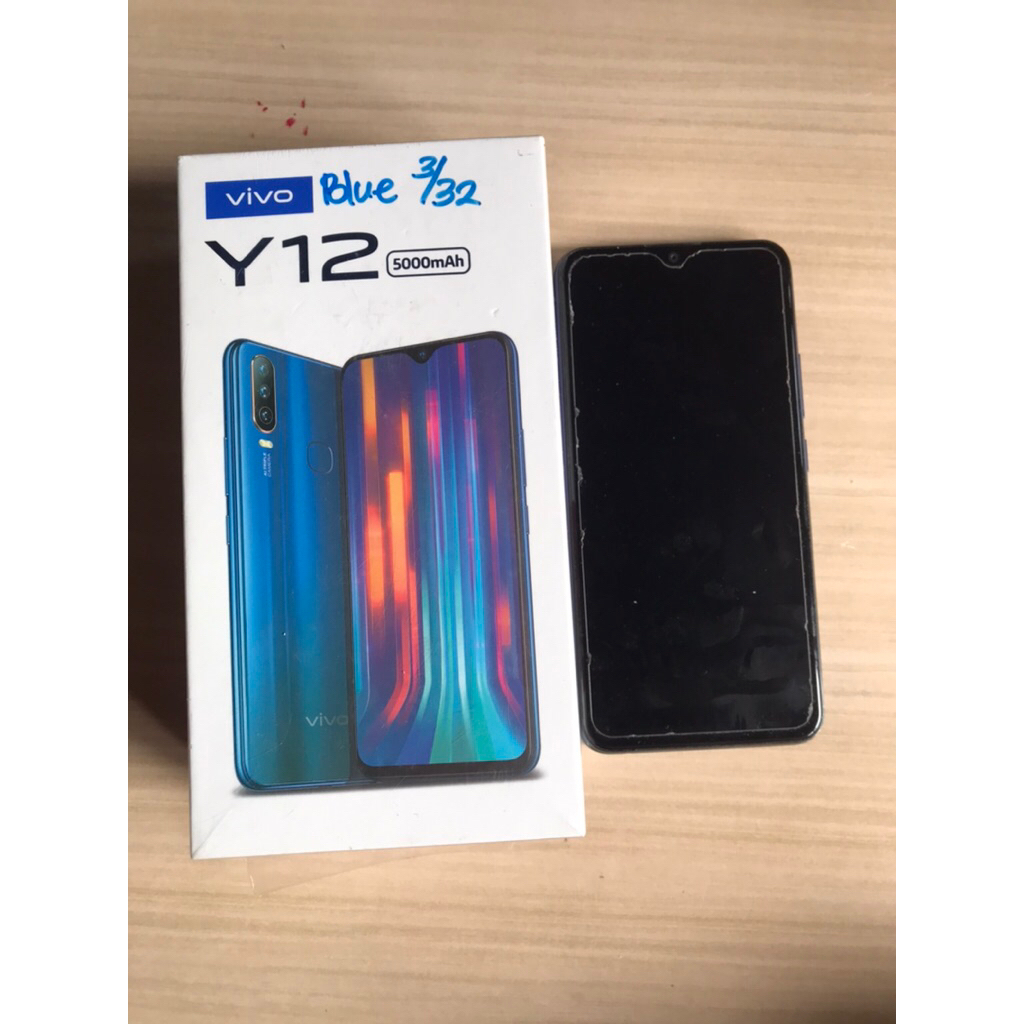 vivo y12 ram 3/32 gb bekas
