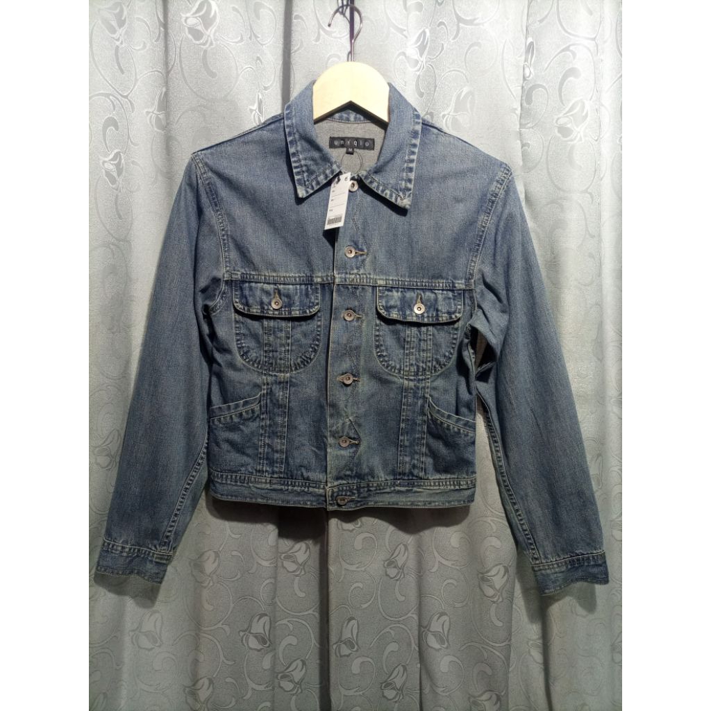 Jaket Jeans Denim Uniqlo Semi Crop Original_Size Masuk S