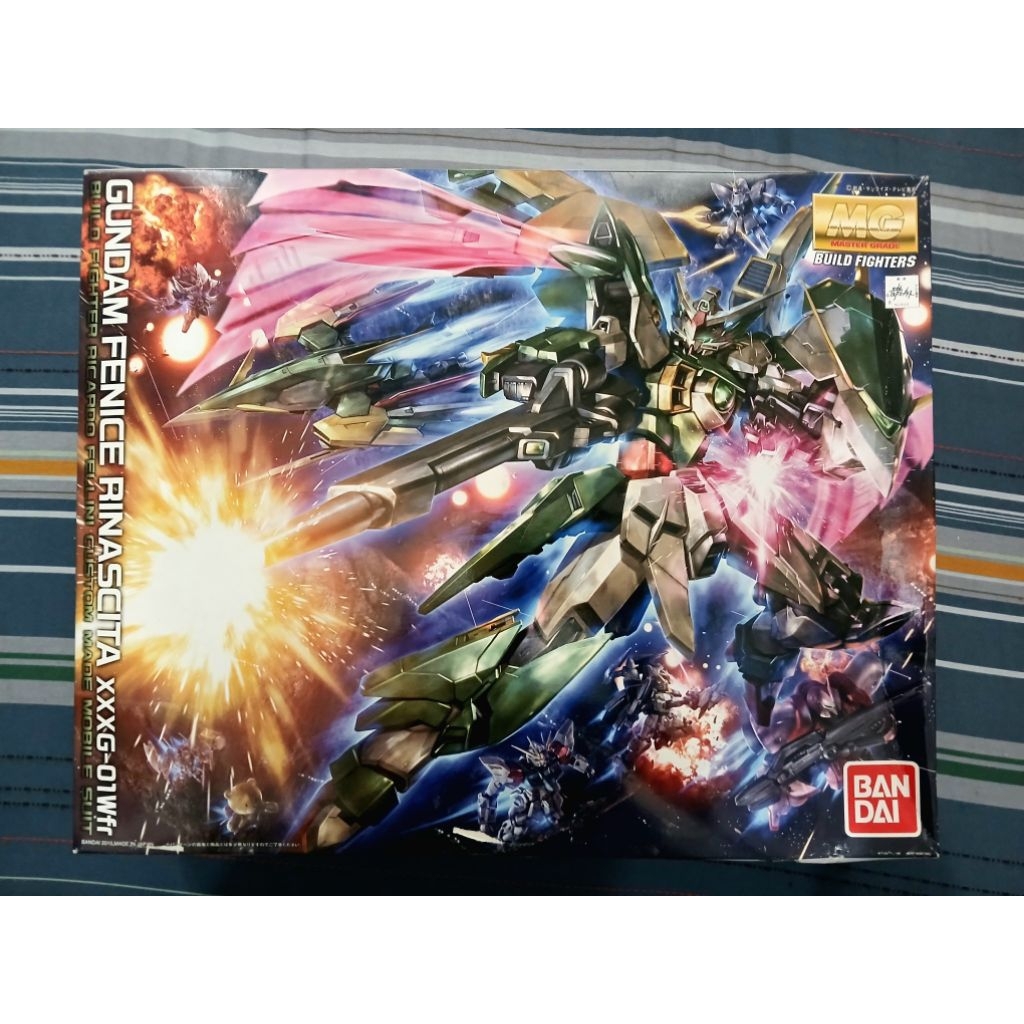 BANDAI MG Gundam Fenice Rinascita (Box Dent)
