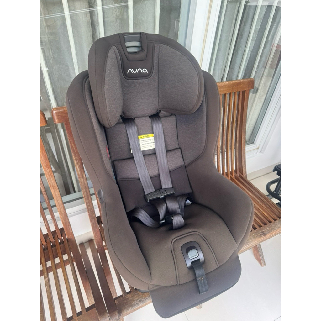 Preloved - Nuna Rava Carseat - Current Rava