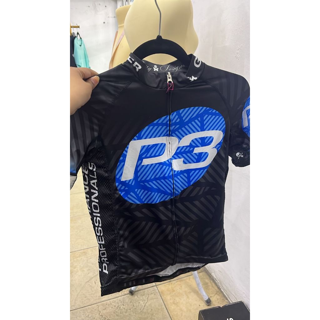 Preloved Baju Sepeda Cycling Jersey Betty design P3 Masih Mulus Jarang Pakai Jual Murah