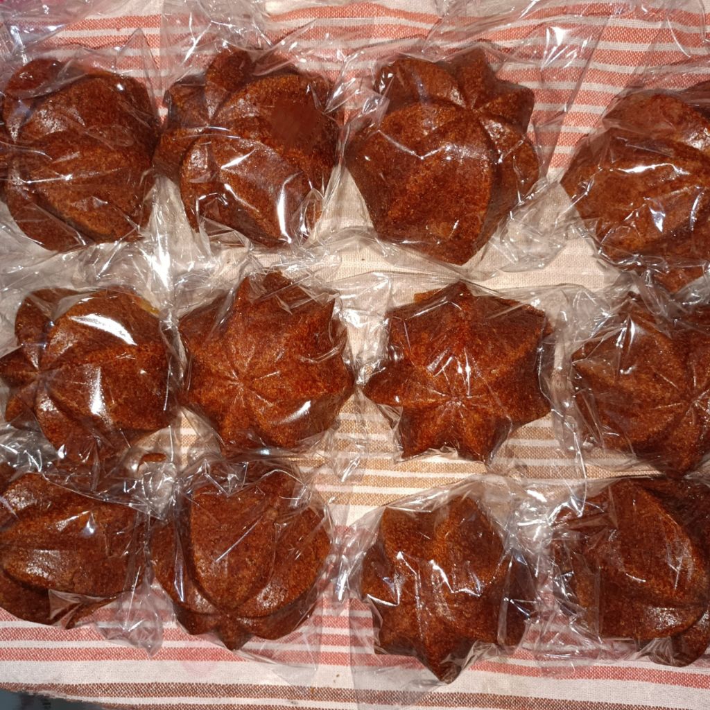 Kue Sakura Karamel — Premium Caramel Soft Cake