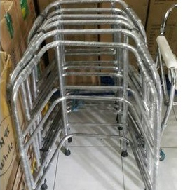 Walker Besi Alat PROMO Bantu Jalan Lansia/ Tongkat Bantu Jalan/ Alat Bantu Jalan Orang tua (Hanya Di