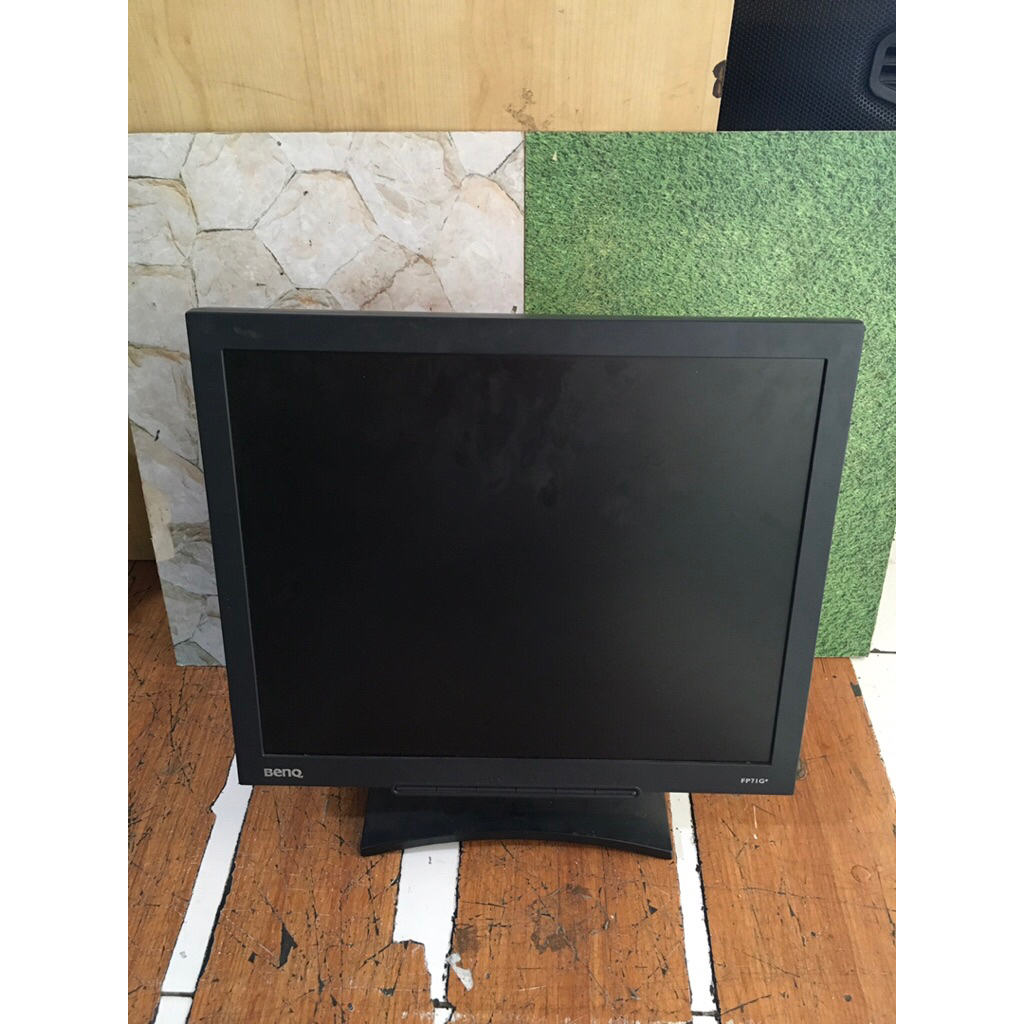 Monitor Benq FP7IG+