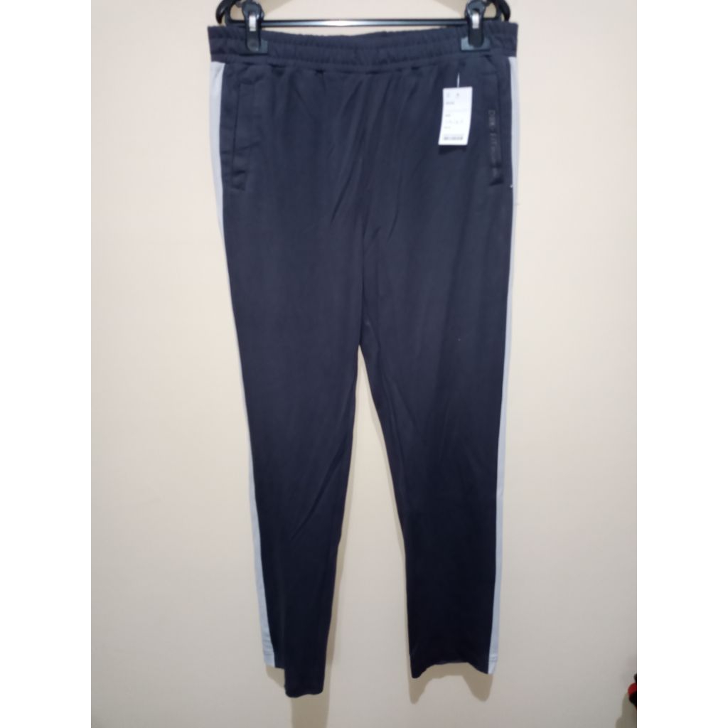 CELANA TRAINING PRELOVED