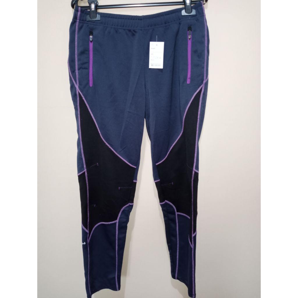 CELANA TRAINING PRELOVED