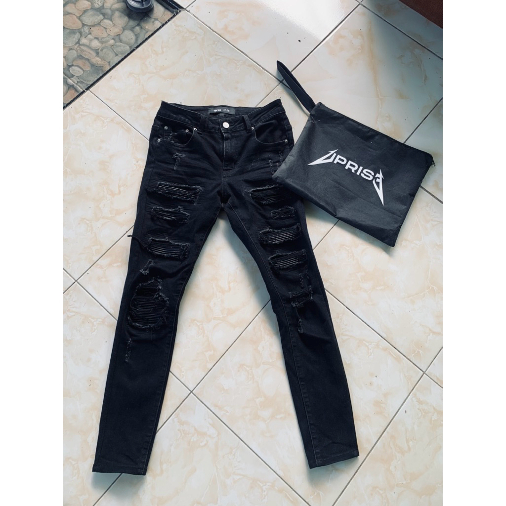 Uprise Legend Size 28