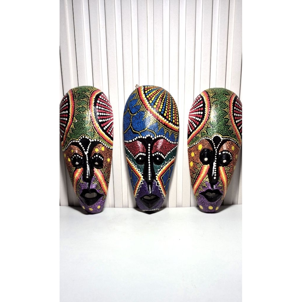 3 item Ukiran Topeng Kayu Pajangan Bali