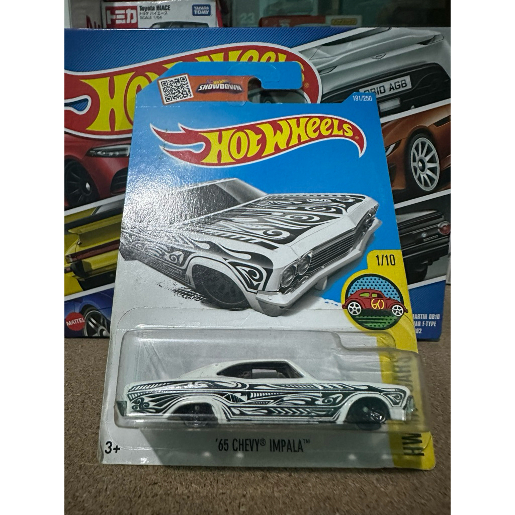 Hot Wheels '65 Chevy impala