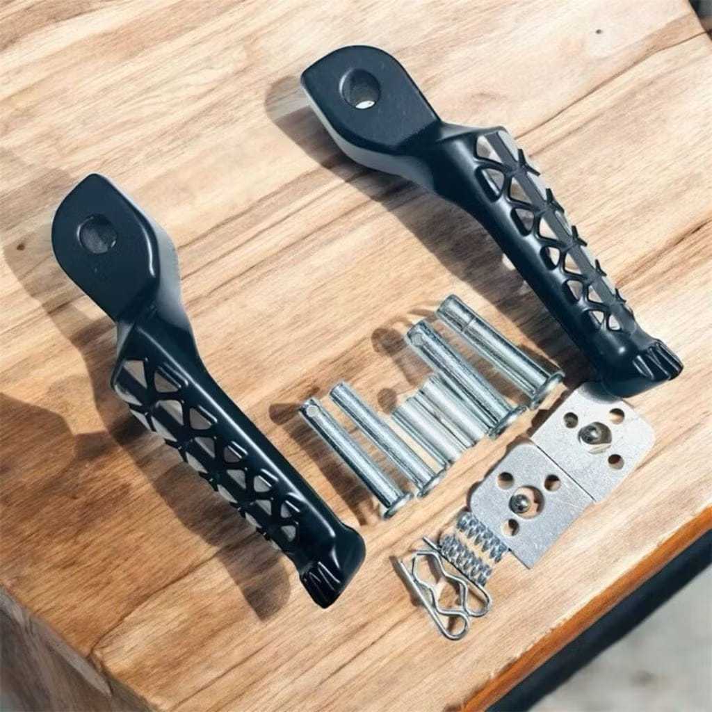 [ GSC MOTOR SPAREPARTS  PROMO COD 1 SET KIRI-KANAN footstep LASERGUN racing original step Aprilia bl