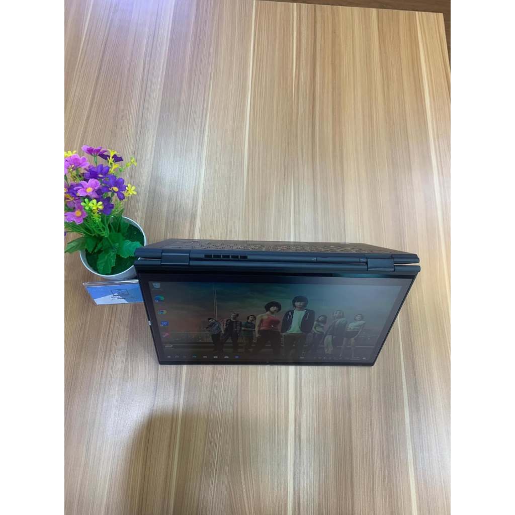LENOVO THINKPAD X1 YOGA I5 GEN 8 RAM 8GB SSD 256GB / SECOND