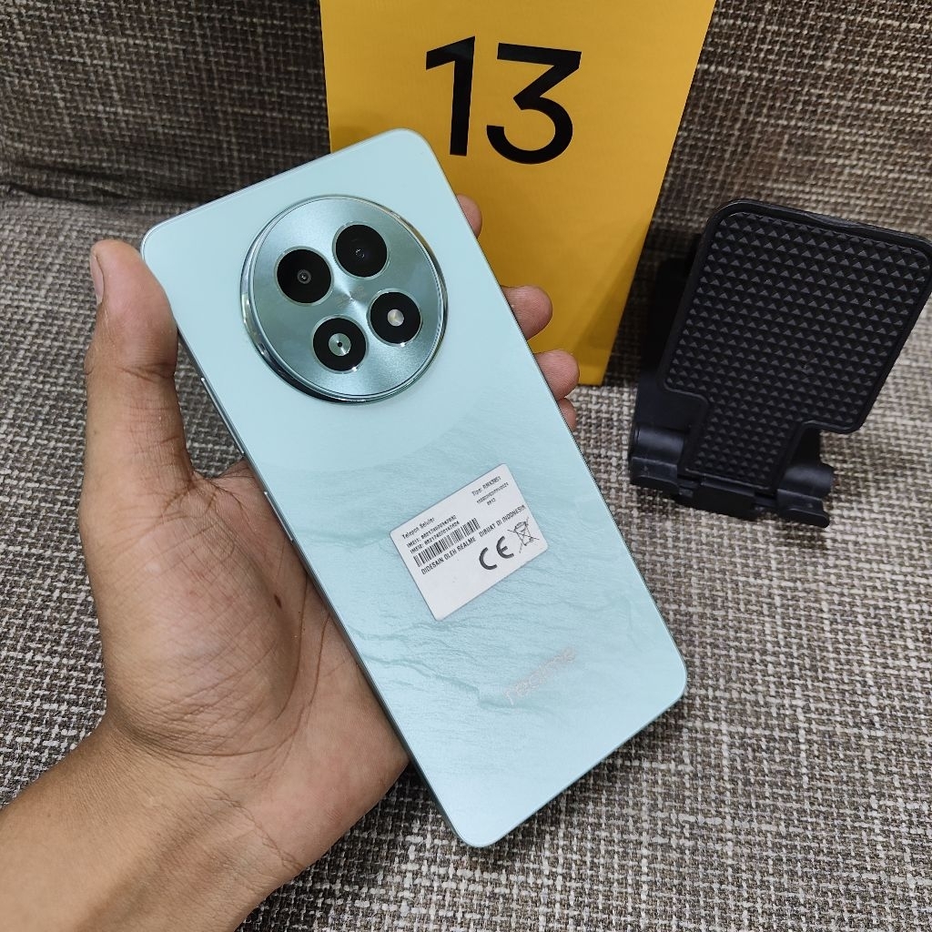 Realme 13 5g 12/256 second resmi fullset