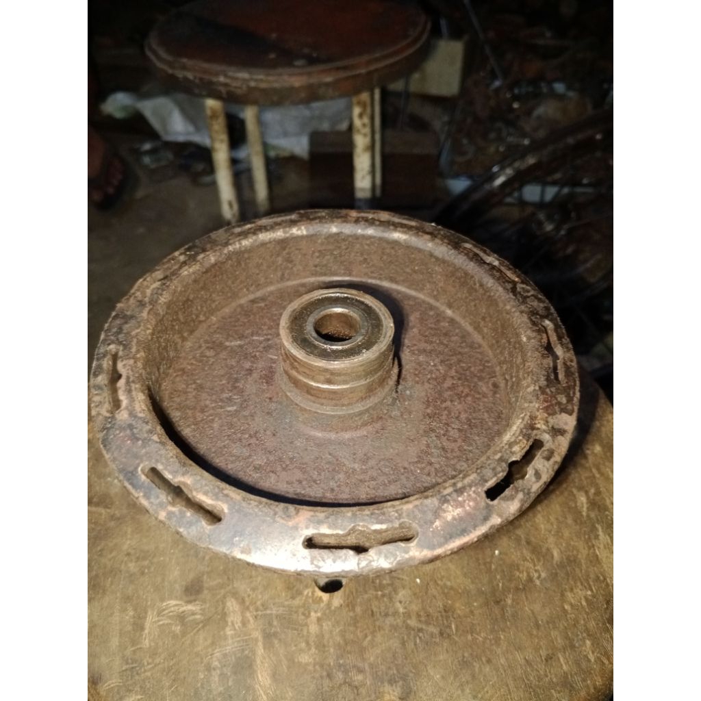 tromol payung motor eropa jerman lubang 36