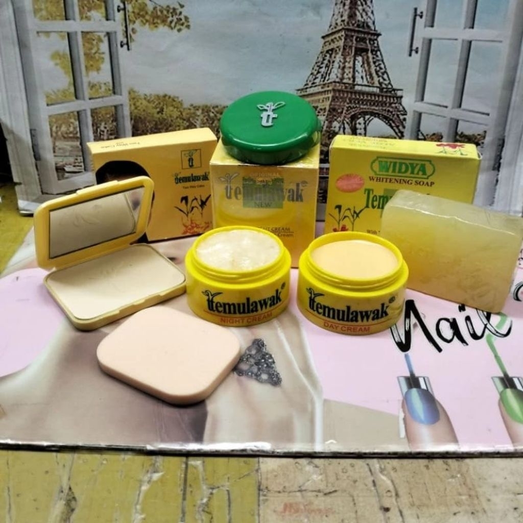PAKE CREAM TEMULAWAK 4IN1(CREAM SIANG,MALAM,SABUN,BEDAK REFIL)