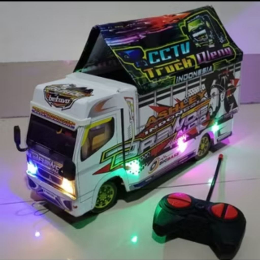 Miniatur Truk Oleng BREWOK (Remot control)