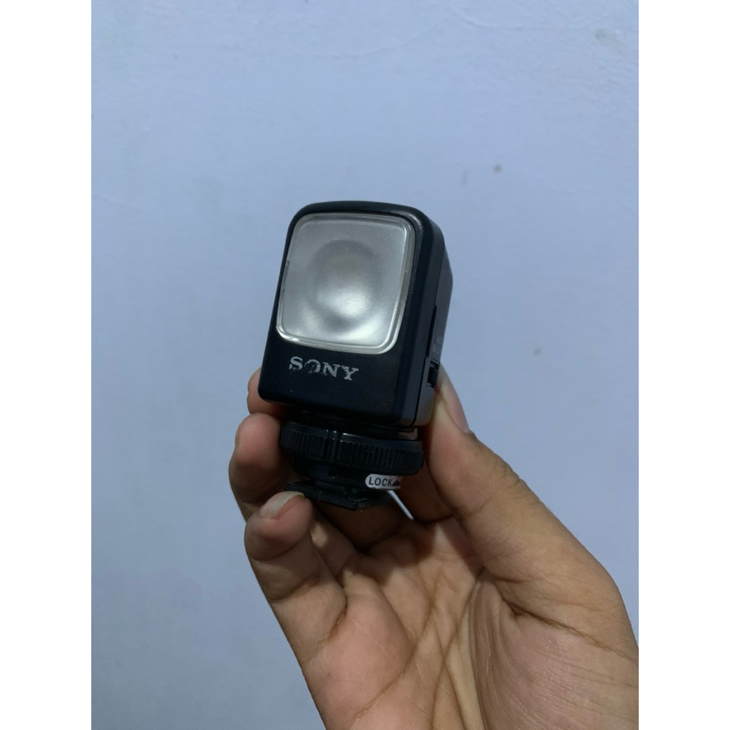Lightning Handycam Sony Jadul