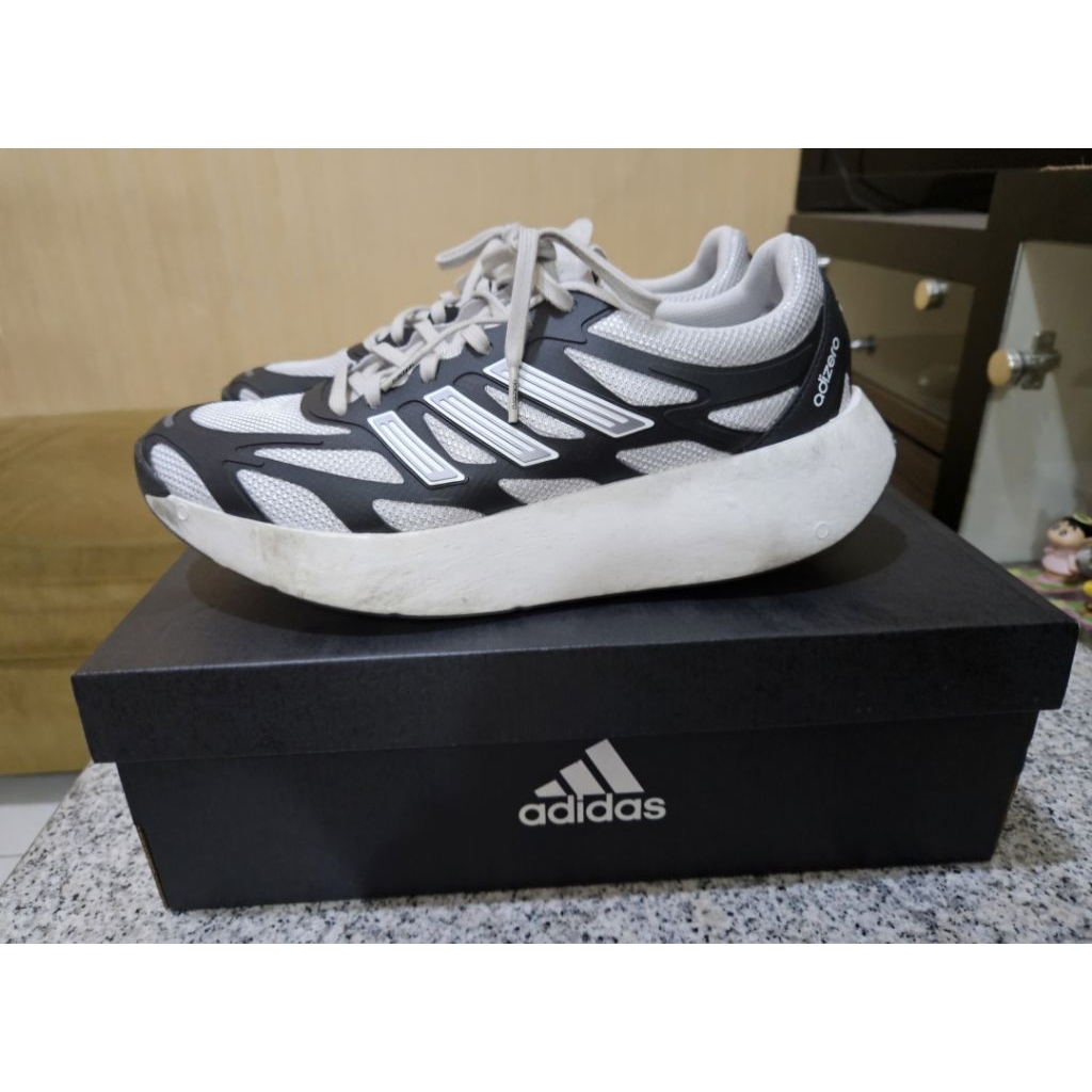 Preloved Sepatu Adidas Adizero Aruku