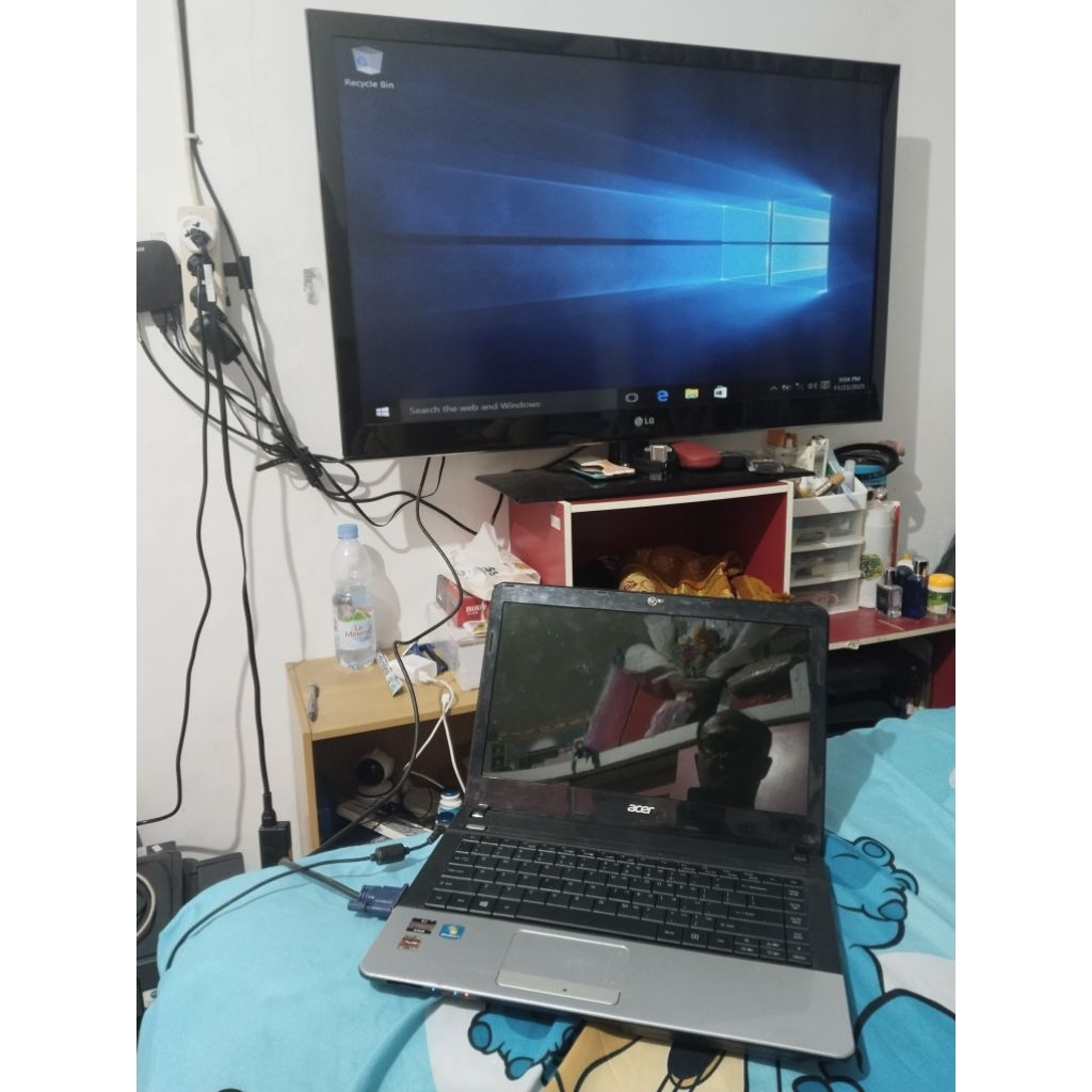 Laptop Acer Aspire E1 471 Minus LCD tidak tampil