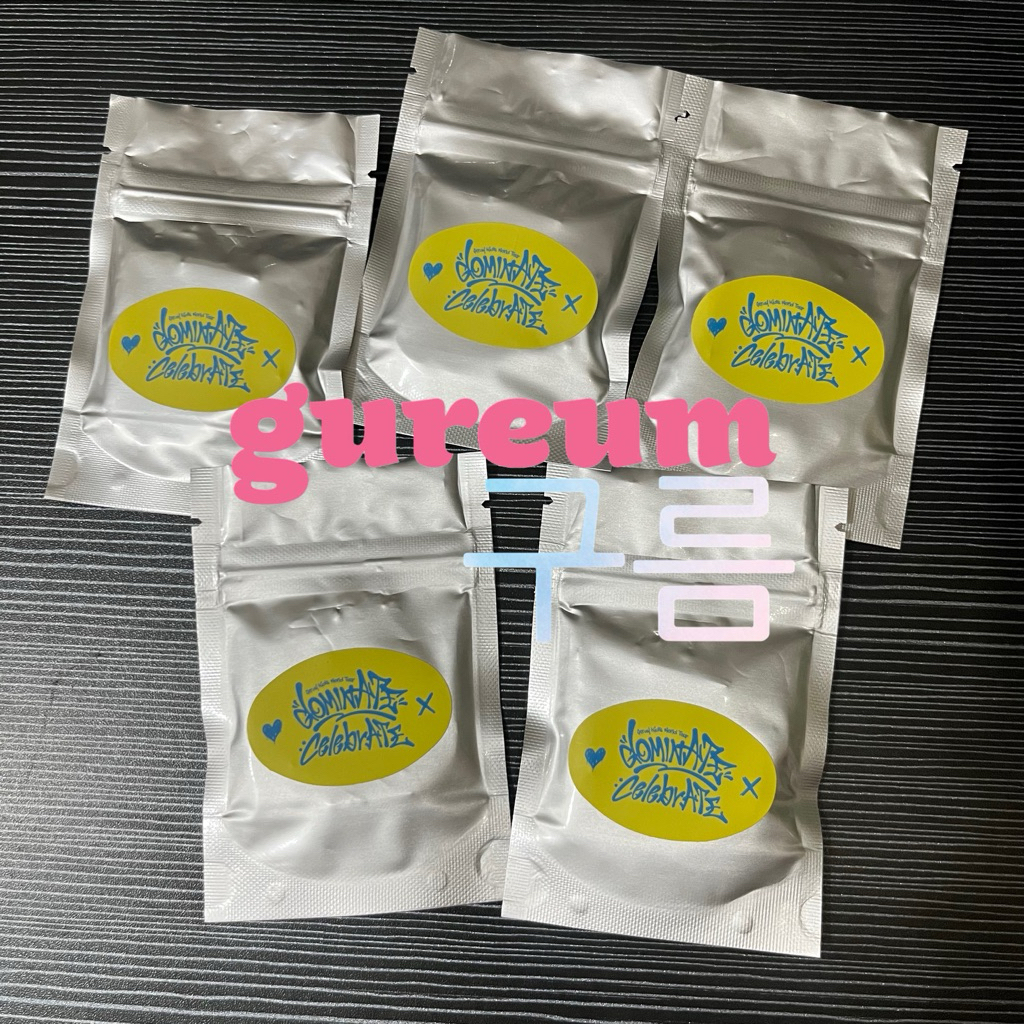 [READY] Stray Kids World Tour (DominATE : CelebrATE) Pop-Up Store Merch SKZOO SECRET ACRYLIC CARABIN
