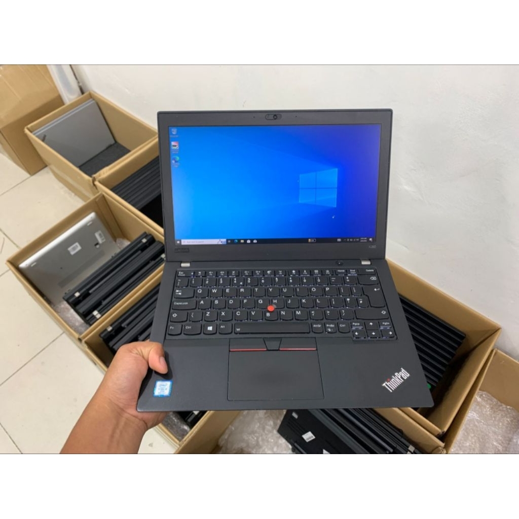 LAPTOP LENOVO THINKPAD X230 CORE I5 GEN 8 RAM 8 GB SSD 256 GB LAYAR 13 INCH