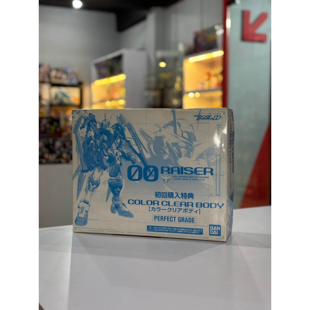 (PREMIUM BANDAI) OPTION SET PG OO RAISER COLOR CLEAR BODY (ARMOR ONLY)