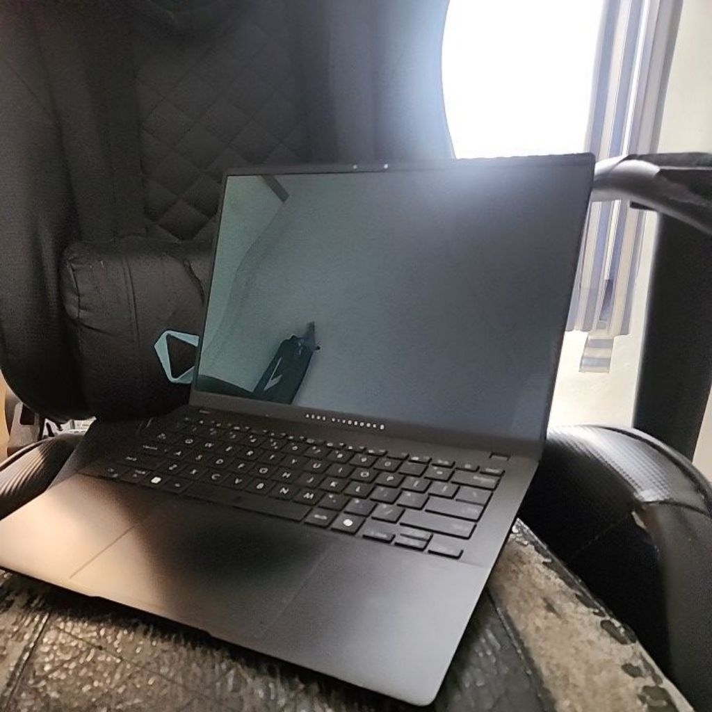 asus vivobook s14 sec