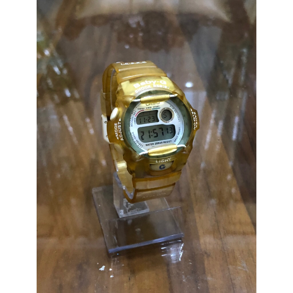 Casio Baby g bg 370 dolphin