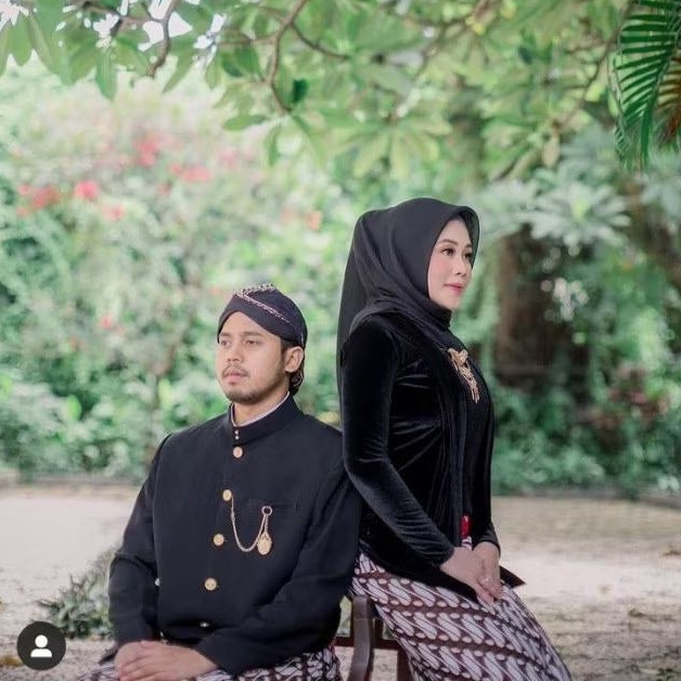 Set Baju Couple Beskap adat jawa-jogja POLOS