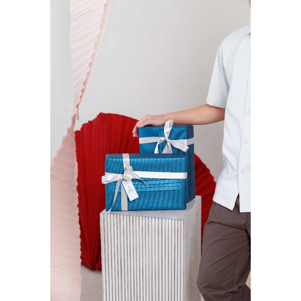 Christmas Gift Wrap KinKami (Add on)