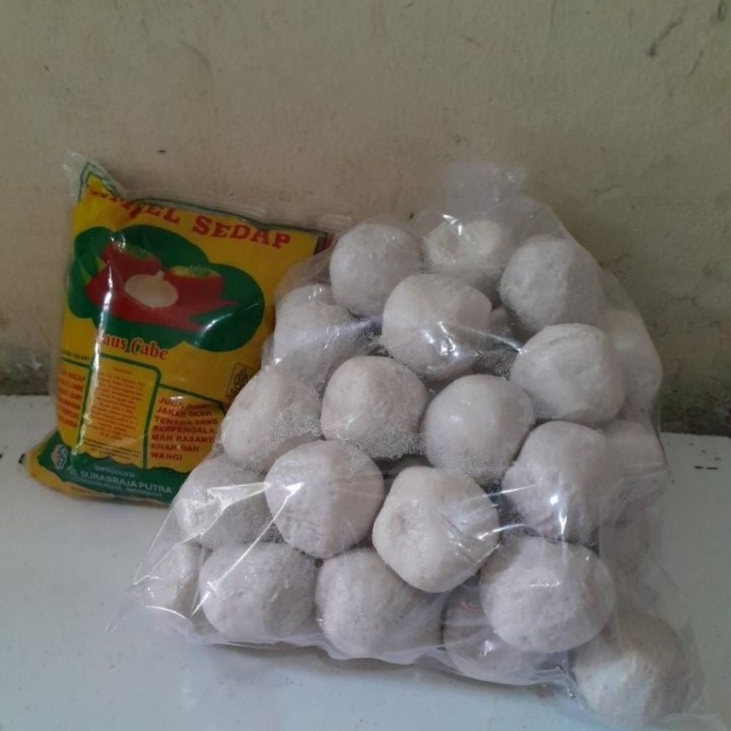 Cilok putih jumbo ( isi tetelan )