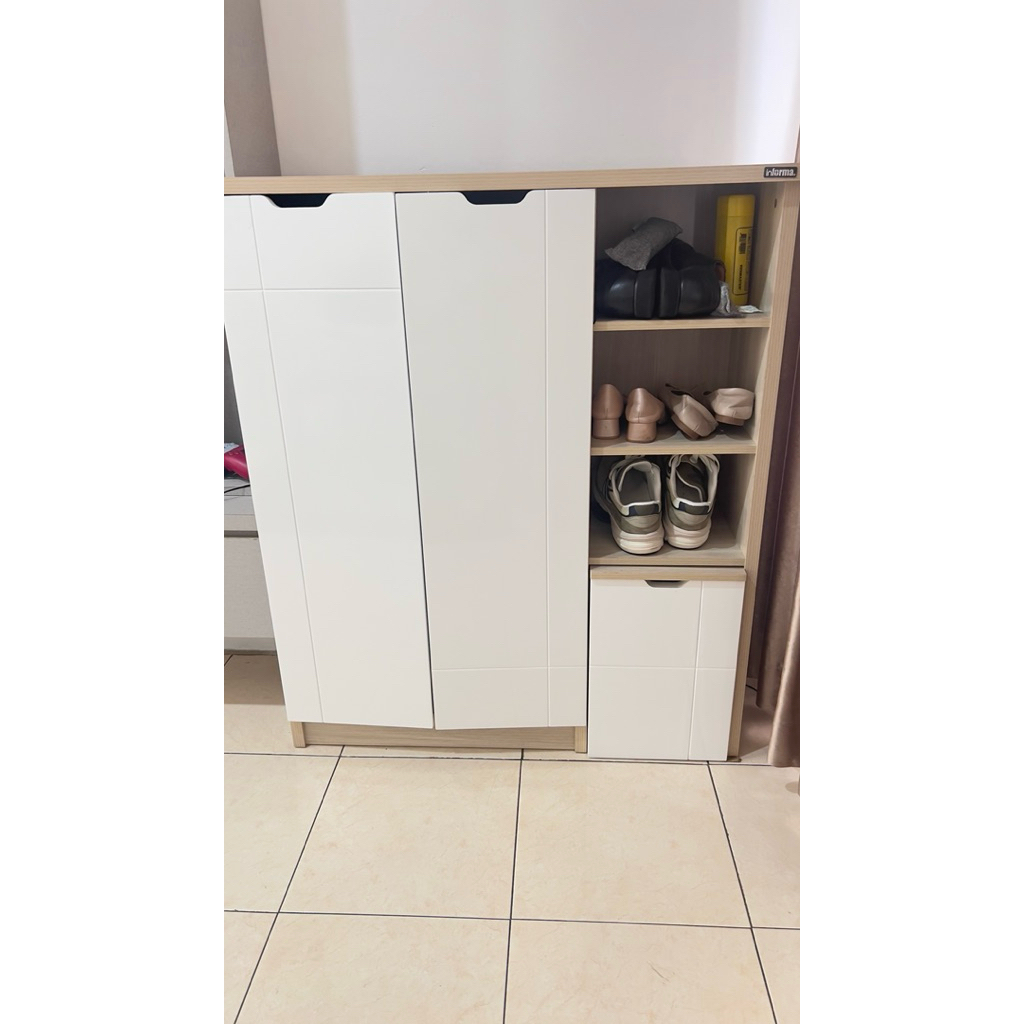 rak/lemari sepatu informa
