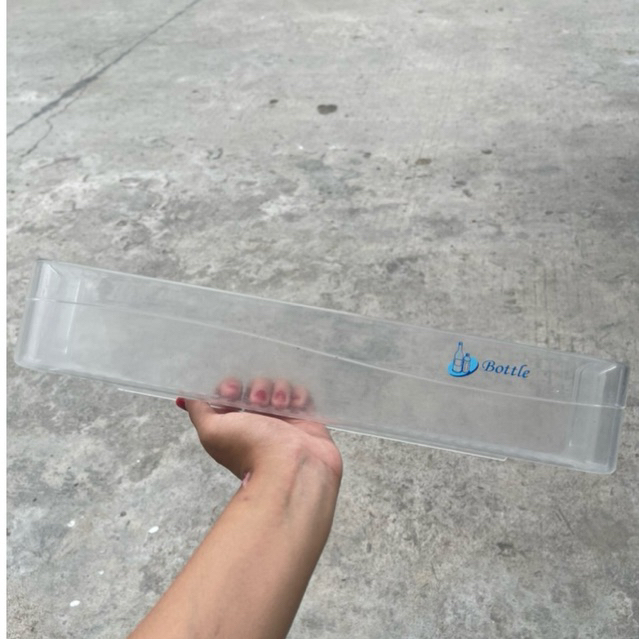 RAK BOTOL KULKAS GLACIO TOSHIBA 1 PINTU