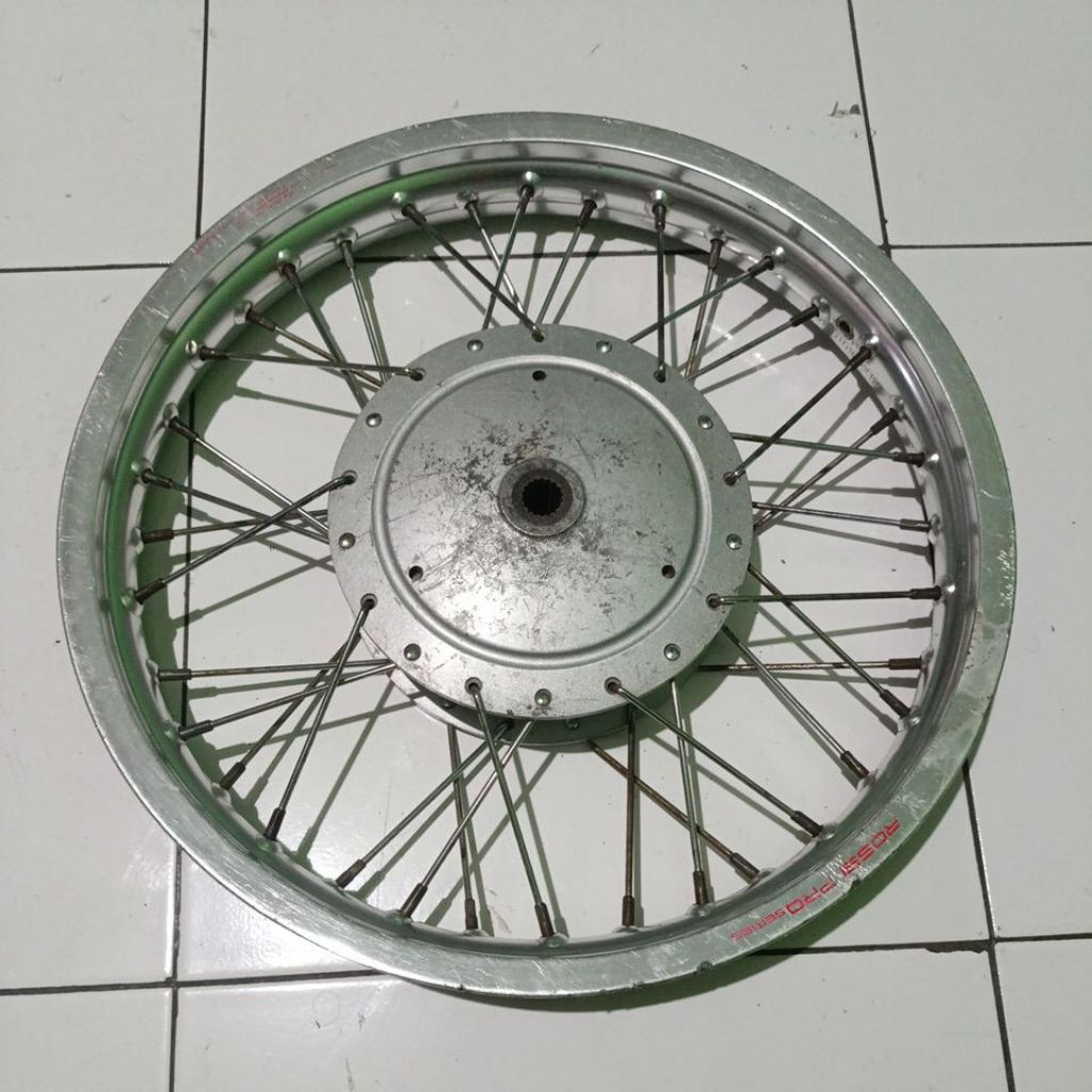 velg pelek 17 jari-jari belakang motor yamah mio sporty/smile/soul