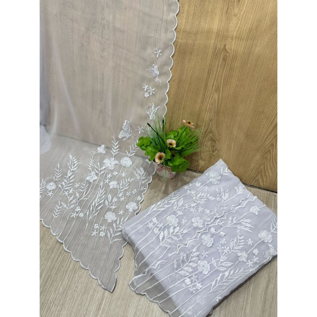 Kain kebaya bordir special putih dan putih tulang  bahan kebaya wanita